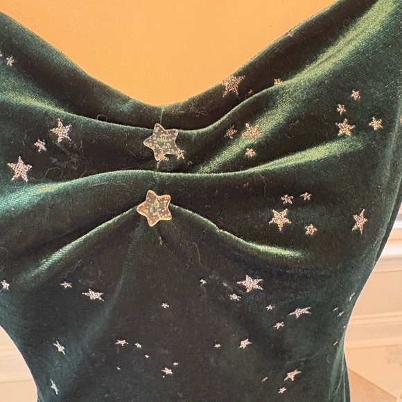 Green Velvet Collectif dress NWT straight from the UK. - Picture 8 of 9